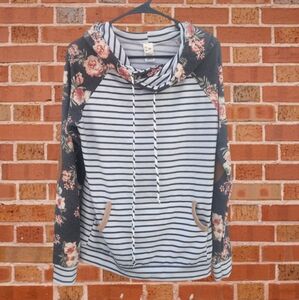 7th Ray floral striped women's hoodie size small (size runs larger)